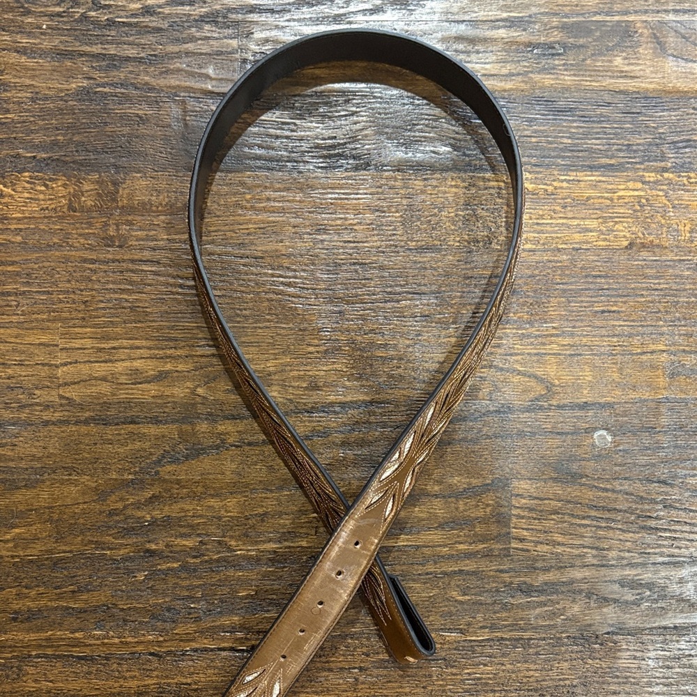 Western Brown Embossed Leather Belt Gold Glitter Inlay